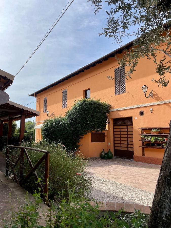 Locanda Settecamini Кампелло-суль-Клитунно Экстерьер фото